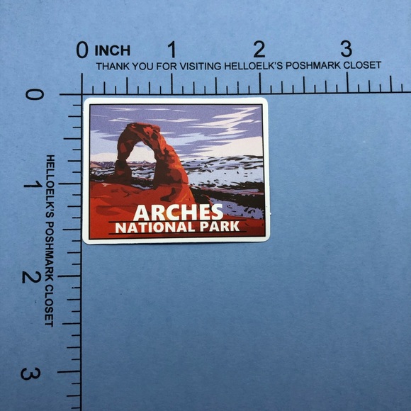 🌻10/$10🌻 Small Arches National Park Sticker - Picture 2 of 2